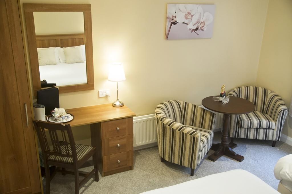 Hillview House Hotel Lusk Luaran gambar