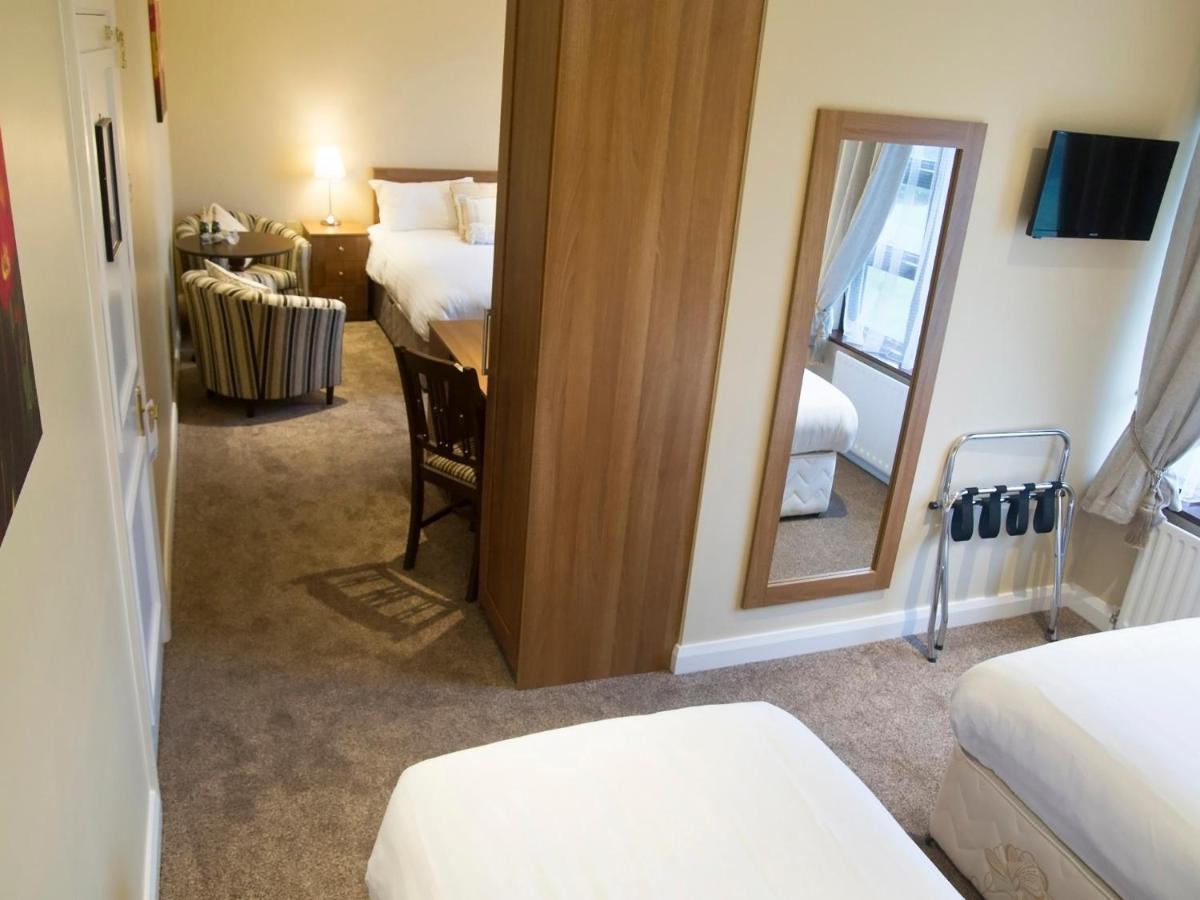 Hillview House Hotel Lusk Bilik gambar